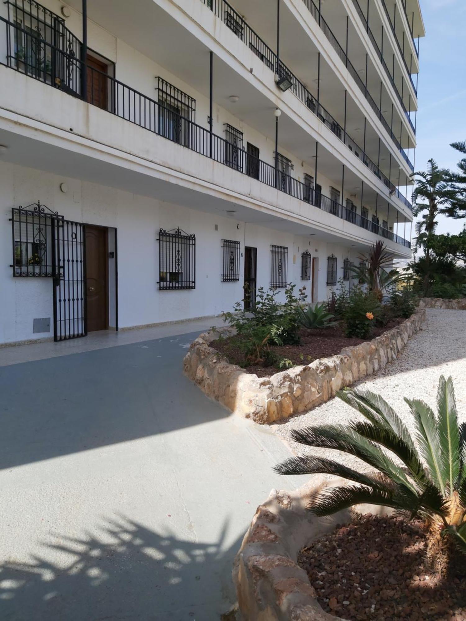 Apartamento La Casa Del Abuelo Нерха Екстериор снимка