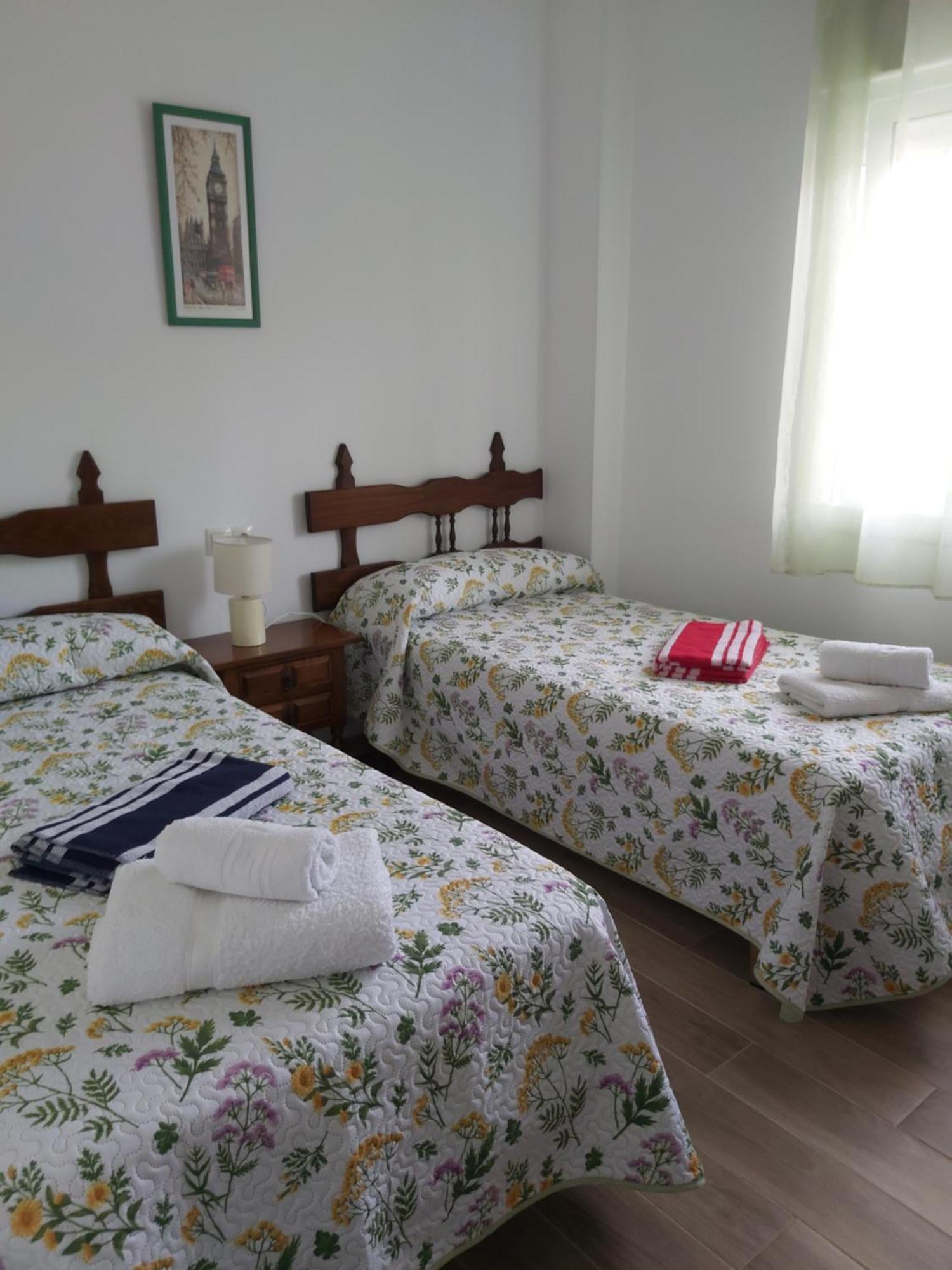 Apartamento La Casa Del Abuelo Нерха Екстериор снимка